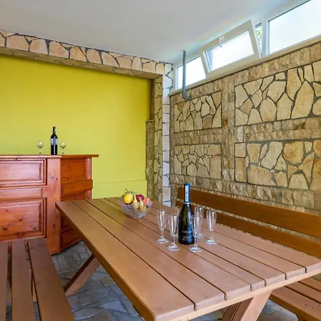 House Sunce Feriehus Pula