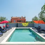 House Sunce * Pula