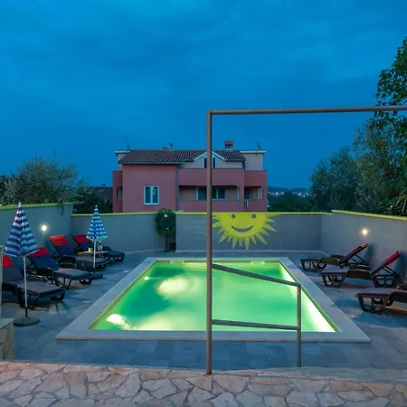 House Sunce * Пула